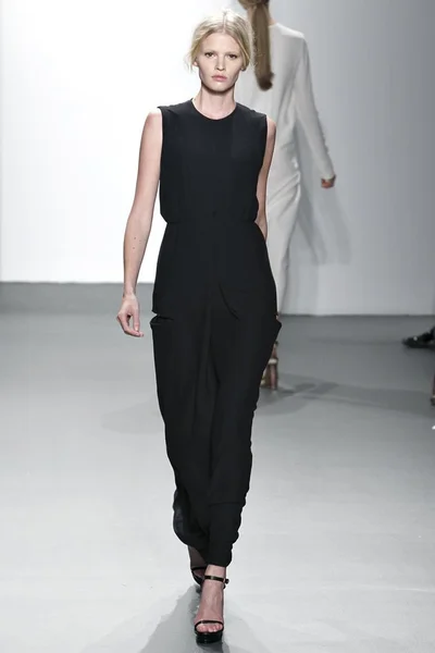 Look 34